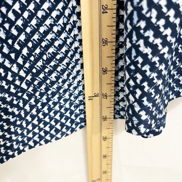 Cocomo Woman Navy Blue & White Geometric Print Jersey Knit Blouse Size 1X - Picture 7 of 7